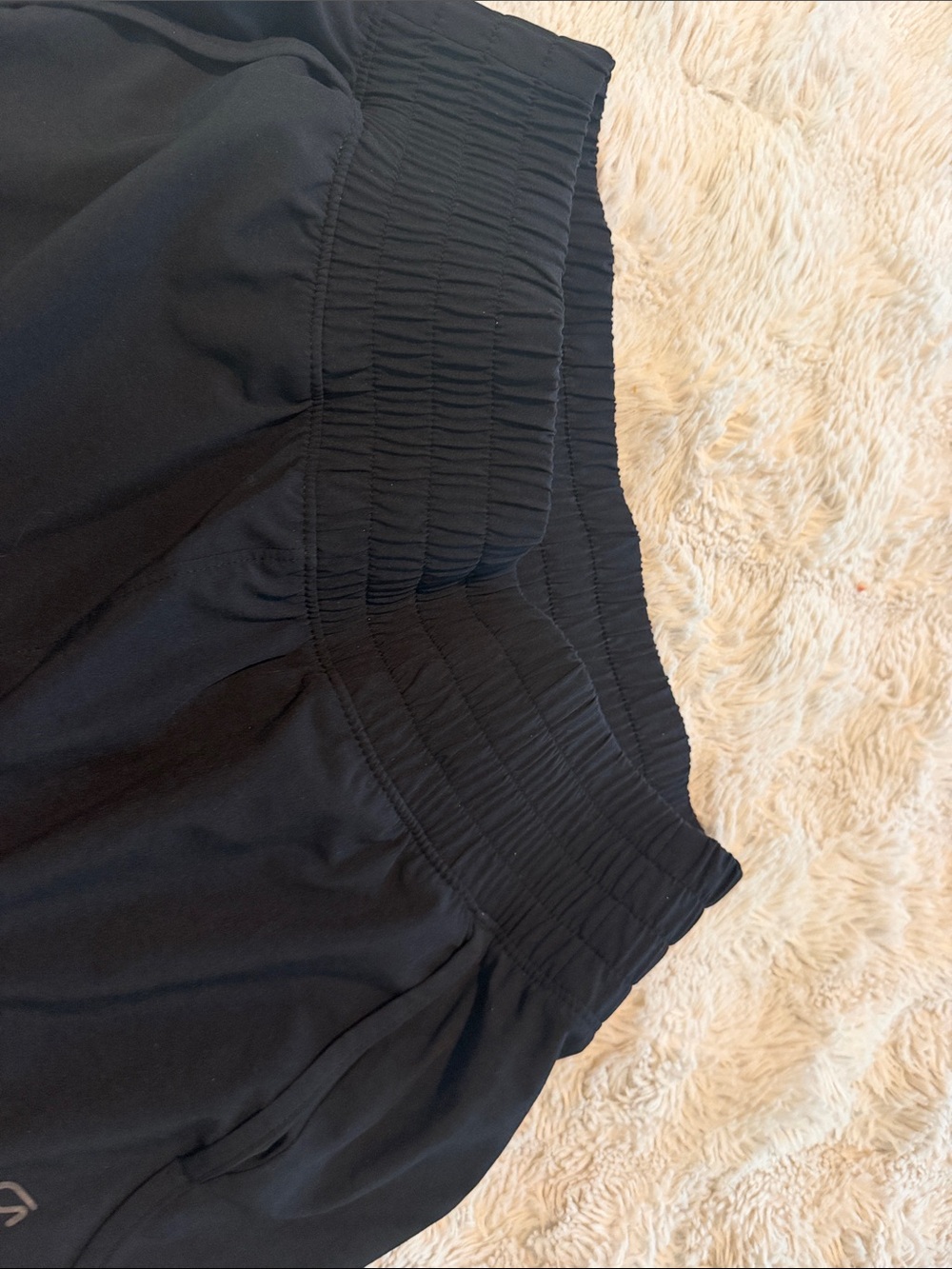 Women’s Black Activeware Running Shorts GapFit Medium - Picture 6 of 6